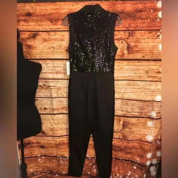 All Black Sequin sleeveless Tuxedo Jumpsuit size Large - Picture 12 of 16